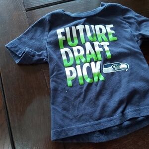 FUTURE DRAFT PICK TSHIRT( NEW)( kids bag)